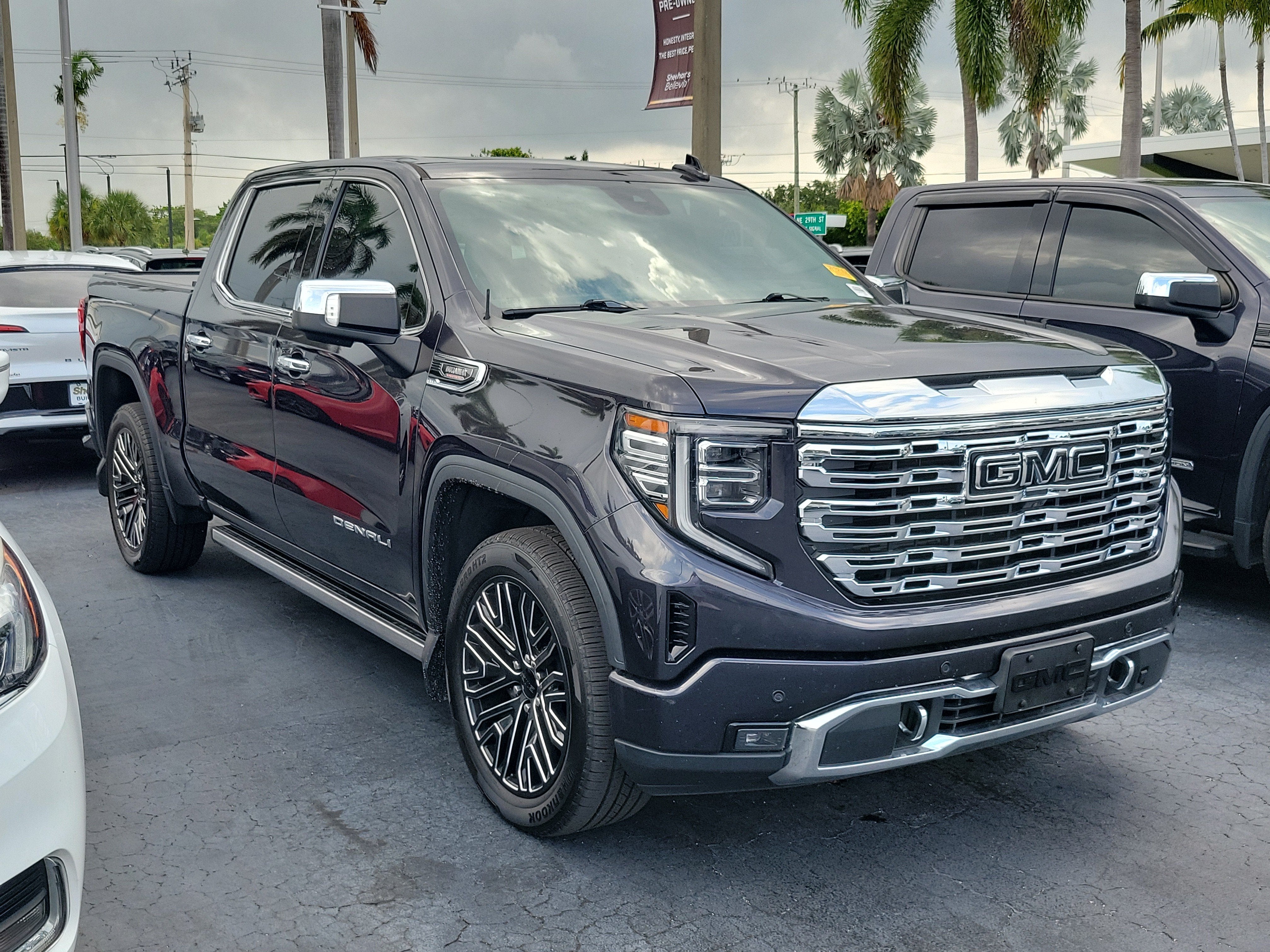 gmc sierra 1500 2022 3GTUUGET9NG524784 image gmc sierra 1500 2022 3GTUUGET9NG524784 image